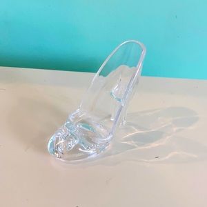 Glass slipper phone stand.